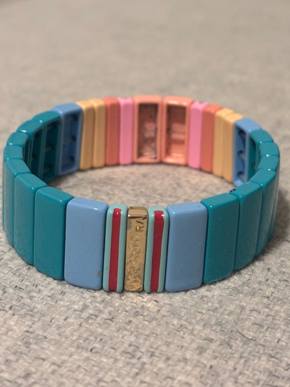 Roxanne Assoulin bracelet The Big Squeeze in Blueberry